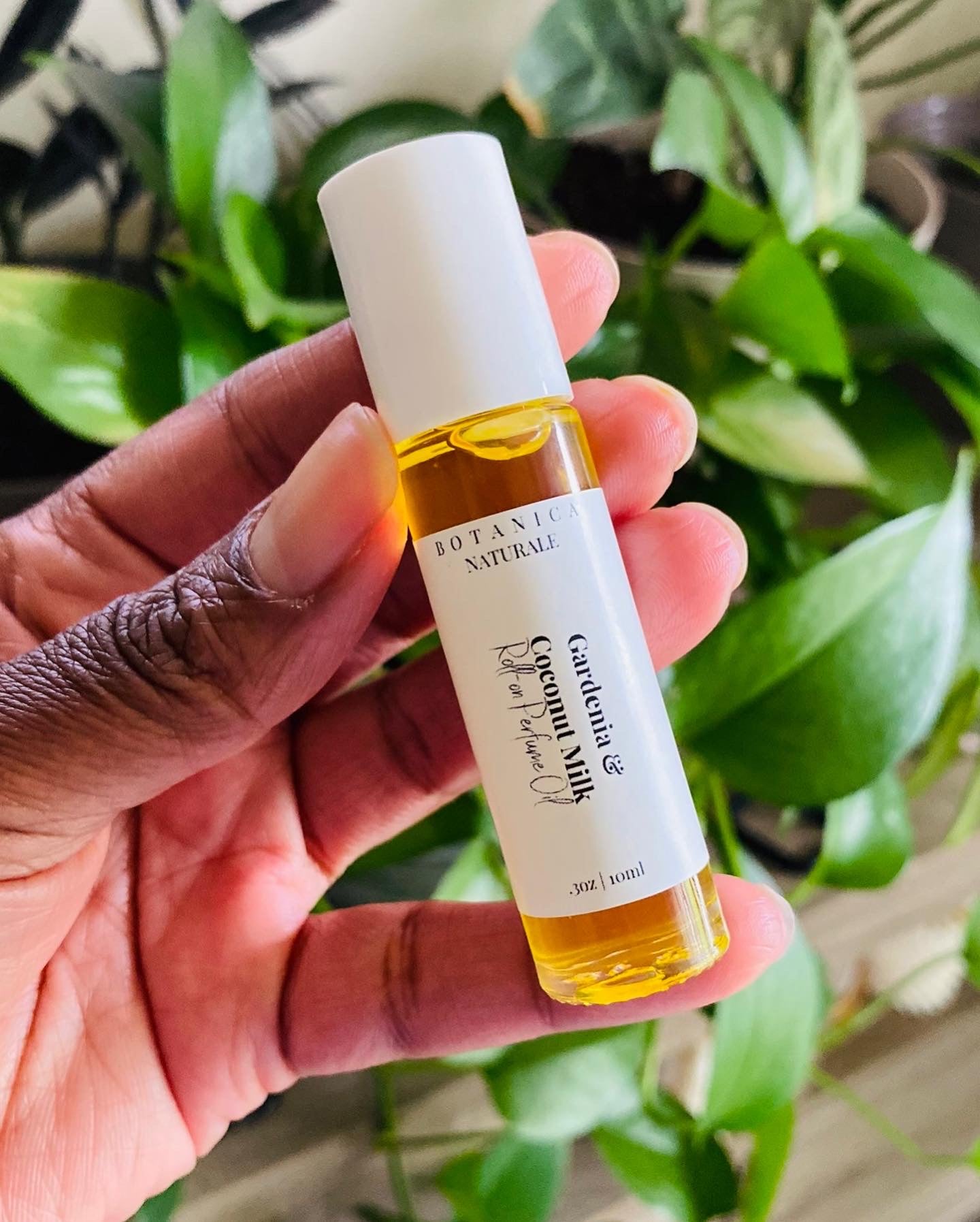 Gardenia & Coconut Milk Roll On Perfume Oil